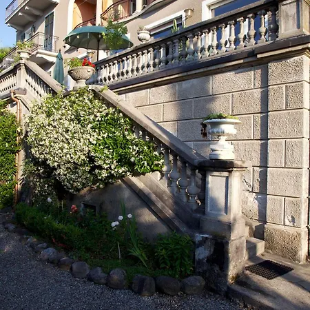 Casa *